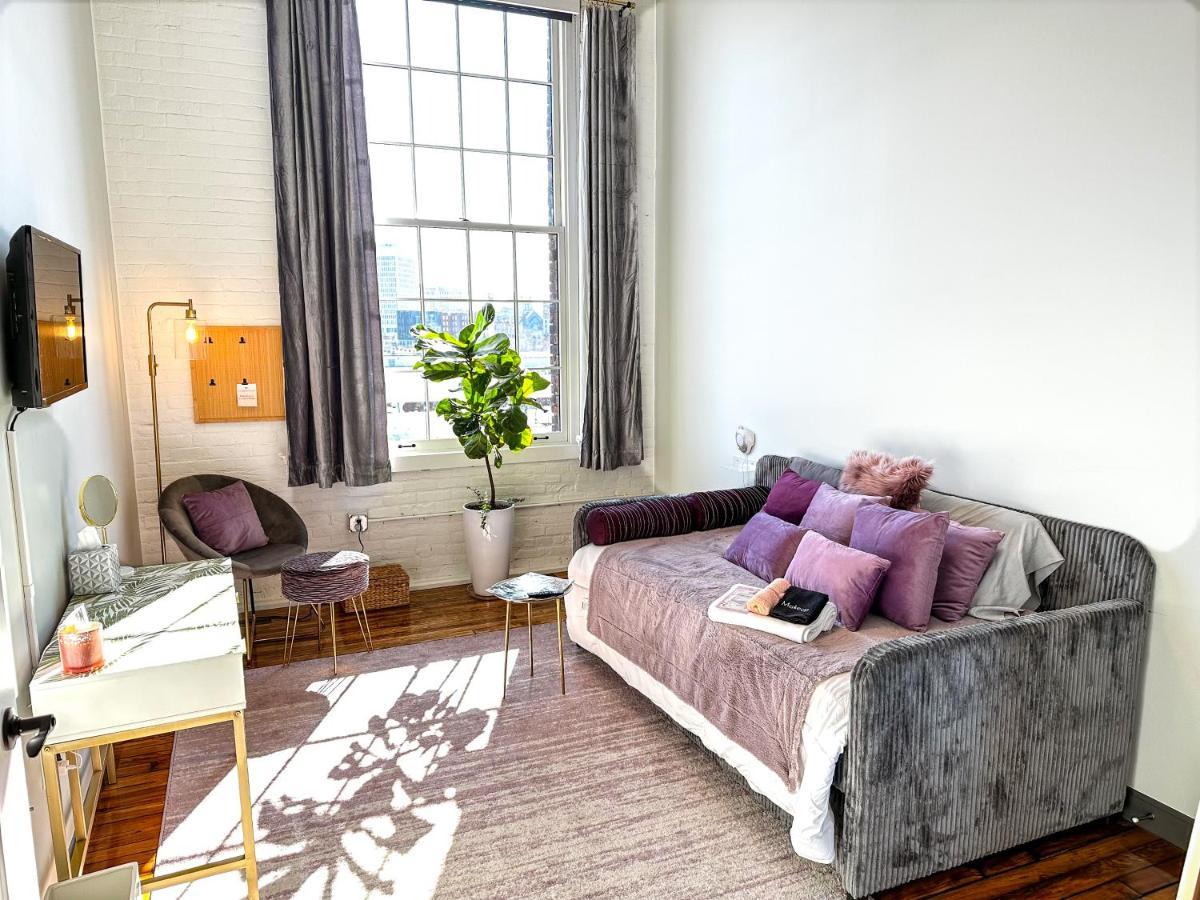 2Br 2Br Le Chateau 505 Lux Penthouse In A Historic Building Utica Exteriér fotografie